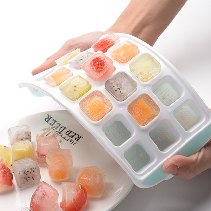 Creative silicone ice cubes, square plastic mold for home use