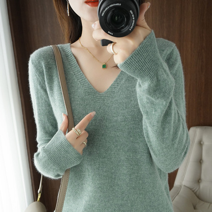 Spring solid knitted thin sweater, fitted, western style